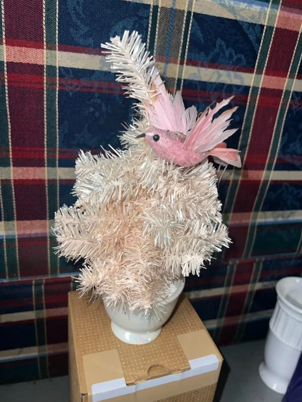 Cute Pink Holiday Decor Christmas Tree Bird Retro NWT